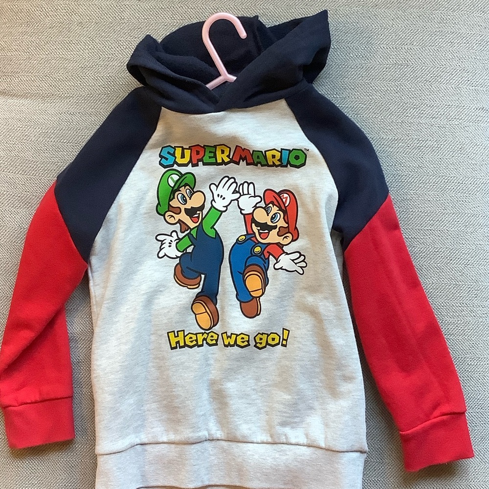 Nintendo Kids Super Mario Hoodie NWOT